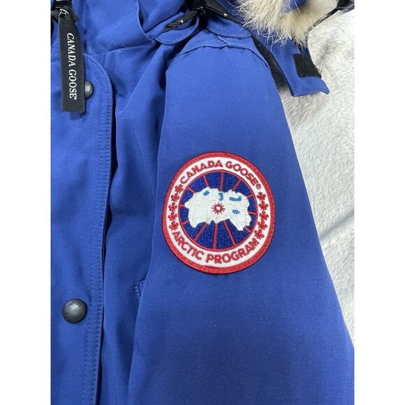 Canada Goose Women’s Trillium Parka Blue Size XXS In Excellent Condition - Picture 7 of 16